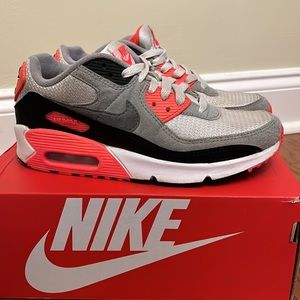 Nike Air Max 90 (Boys)